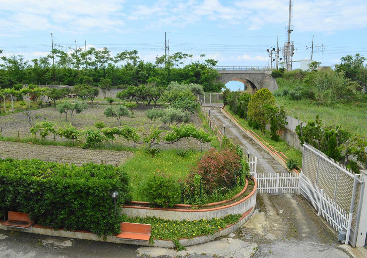 Casa Vacanza Demetra Marina di Fuscaldo Bagian luar foto