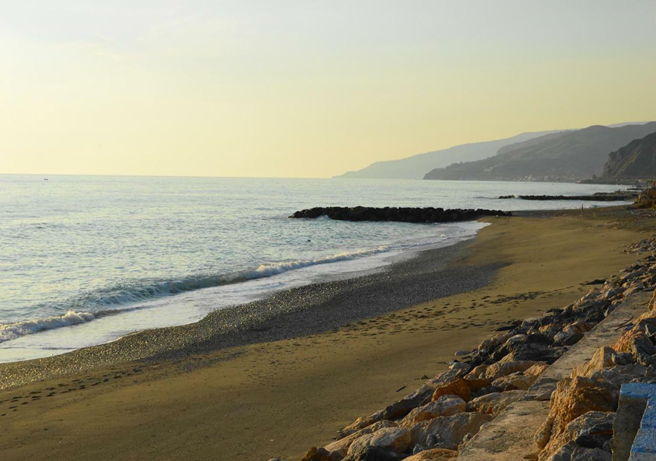 Casa Vacanza Demetra Marina di Fuscaldo Bagian luar foto